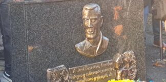 El retorno del Maestro de Sama: José Barreiro descansa por fin en su tierra asturiana